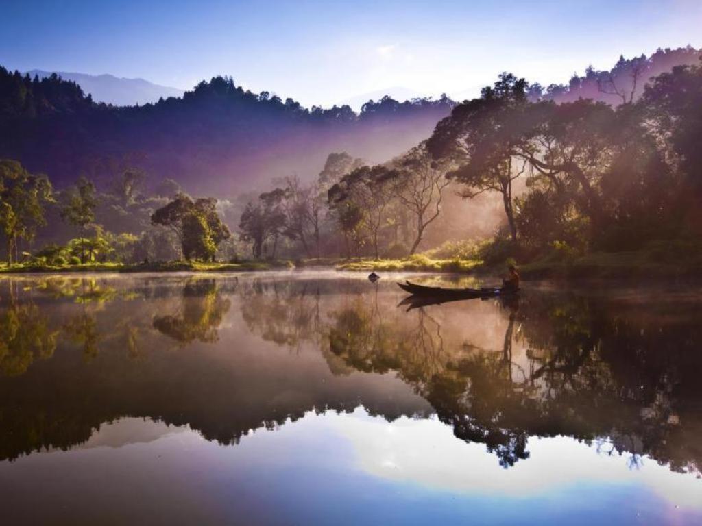 Augusta Sukabumi Hotel Dış mekan fotoğraf