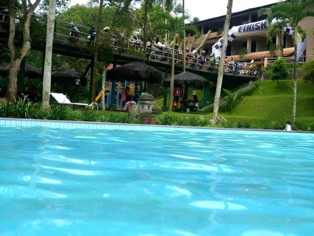 Augusta Sukabumi Hotel Dış mekan fotoğraf